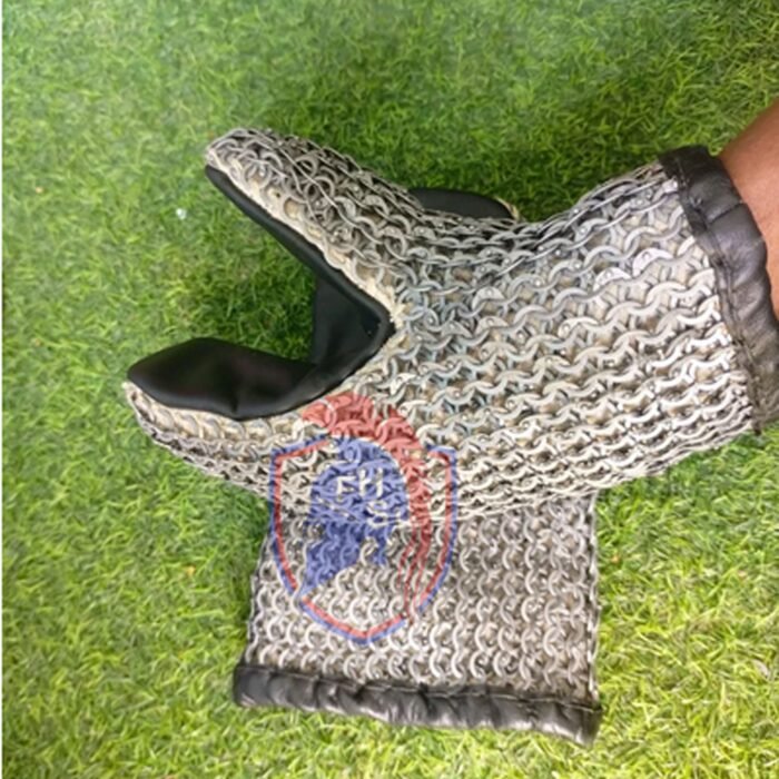 Padded Chainmail gloves - Mitten