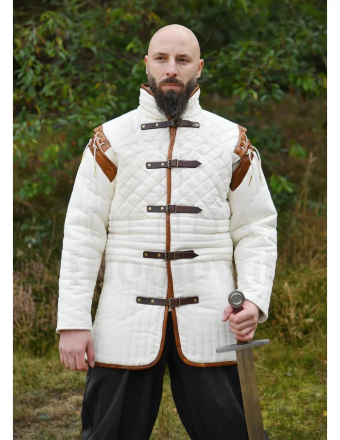 Medieval gambeson with detachable sleeves